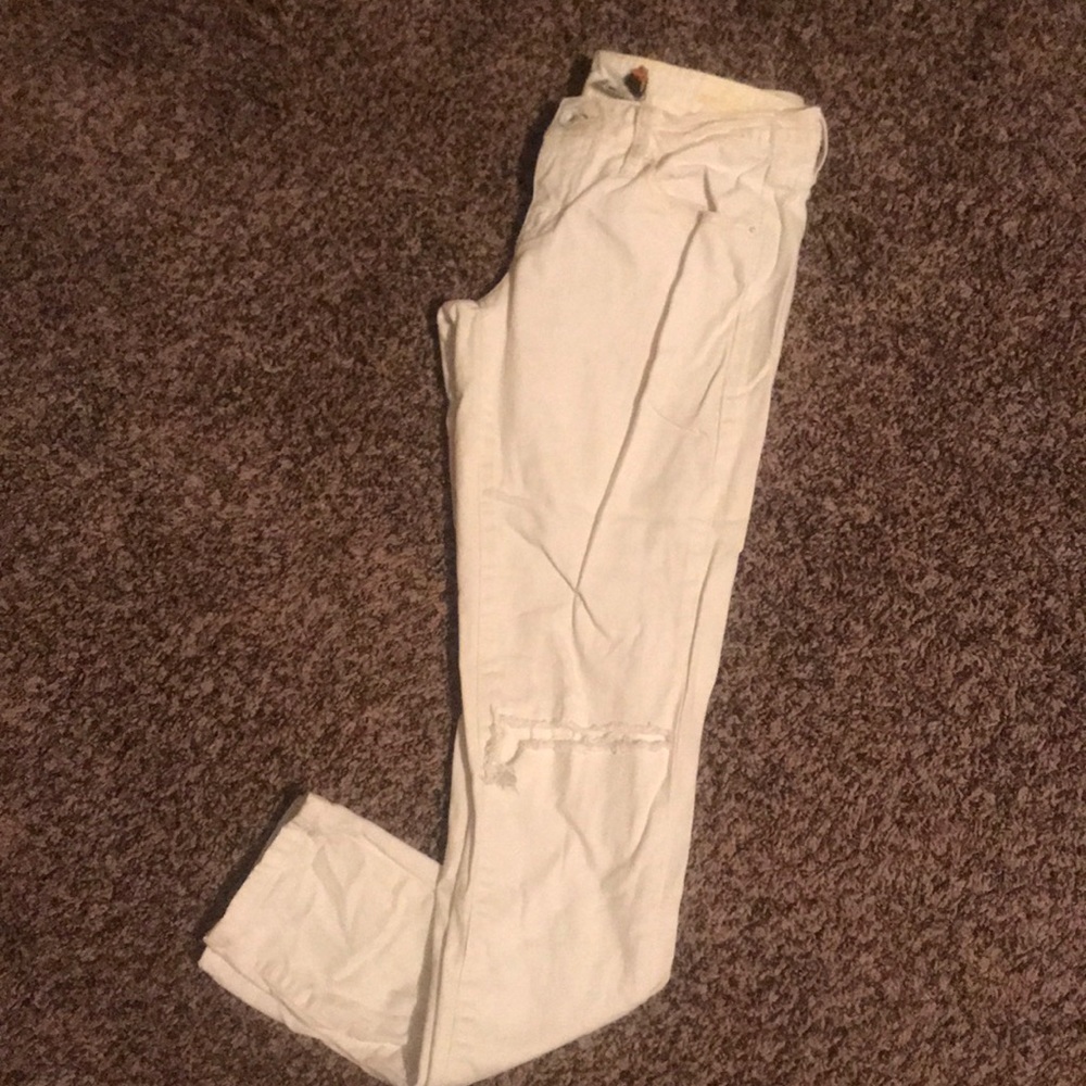 White skinnies